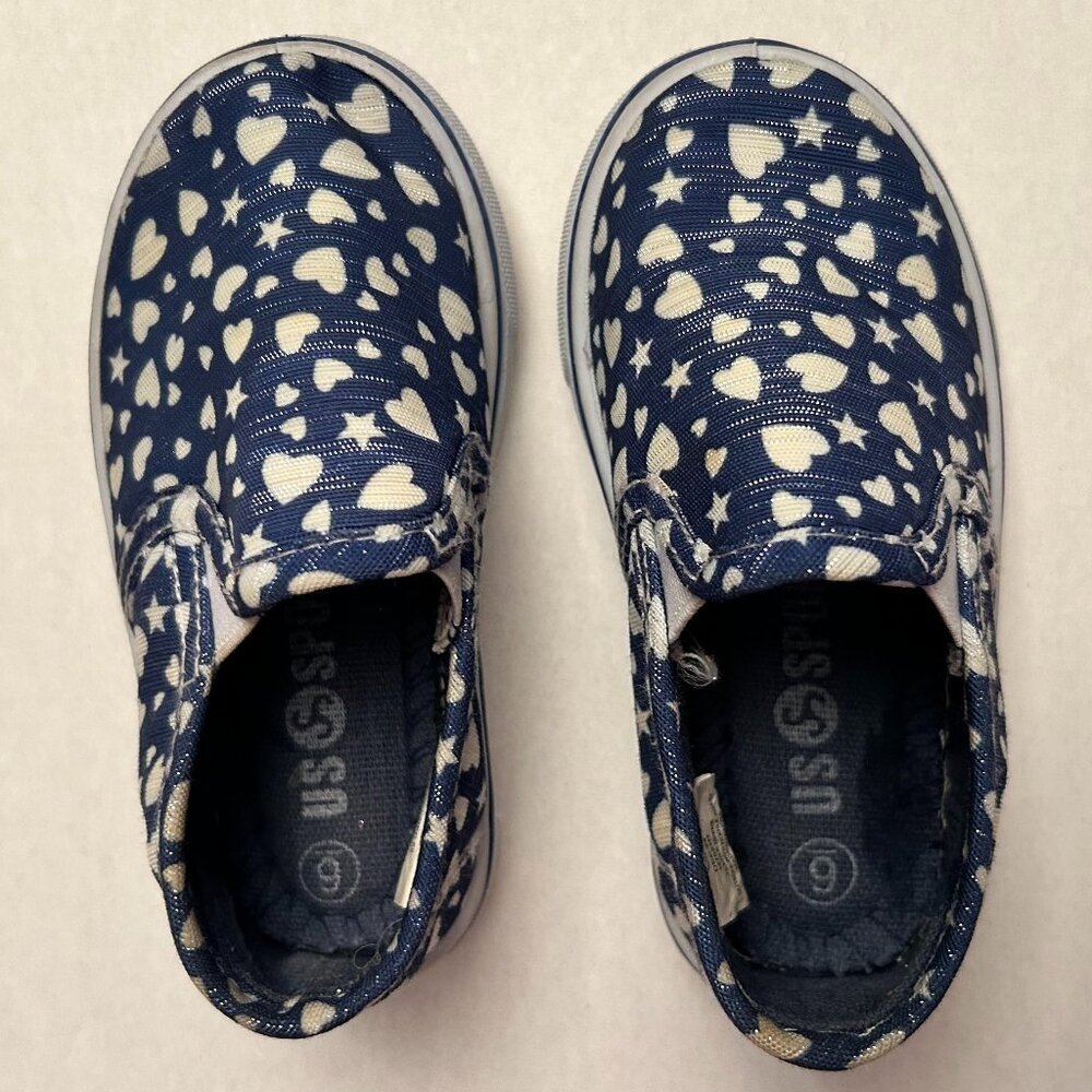 US Sports Slip on Blue and White Hearts and Stars Little Kids Size 6